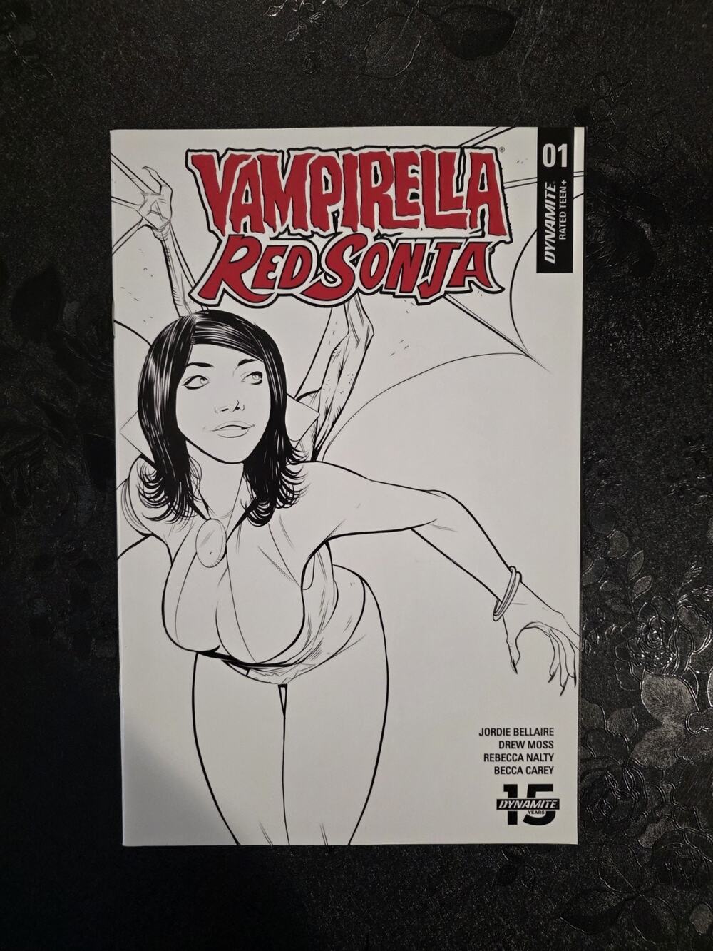 Dynamite Entertainment Vampirella Red Sonja #1 Drew Moss 1:10 B&W Variant 2019
